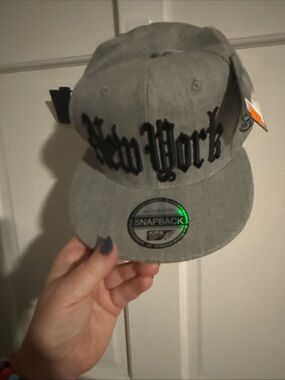 NY Collection Gray New York Snapback Hat